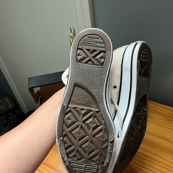 LIMITED EDITION Blush Pink Converse - Picture 6 of 8